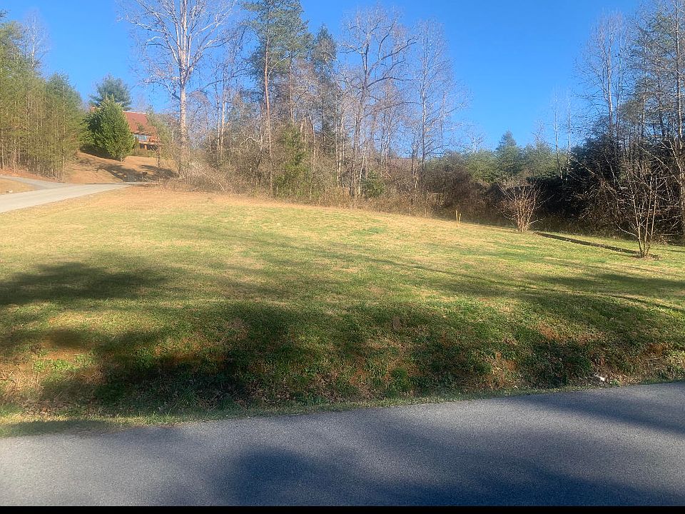 1st image of Smoky Hills Dr