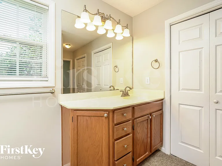 4810 Manteo Ln — Photo 14