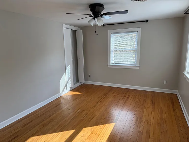 1055 Nichols Dr — Photo 11