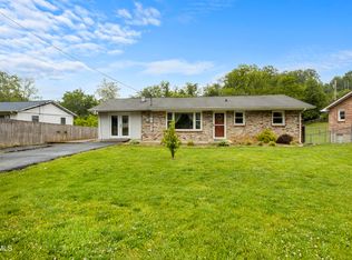 172 Jane Ln, Bristol, VA 24201