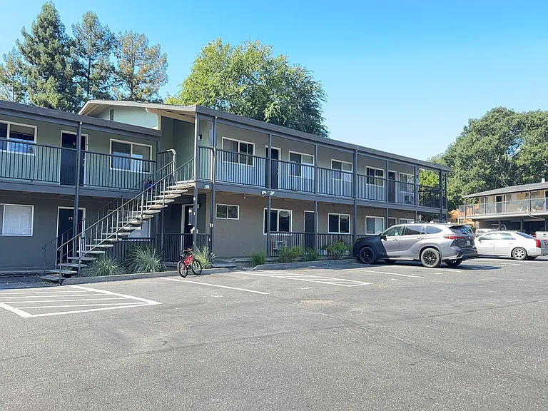 1200 D Street, Petaluma — Photo 4