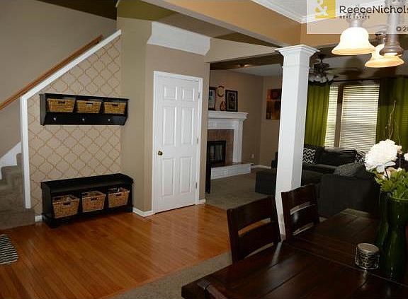 Front entry with very open architecture.