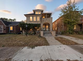 15091-15093 Petoskey Ave, Detroit, MI 48238