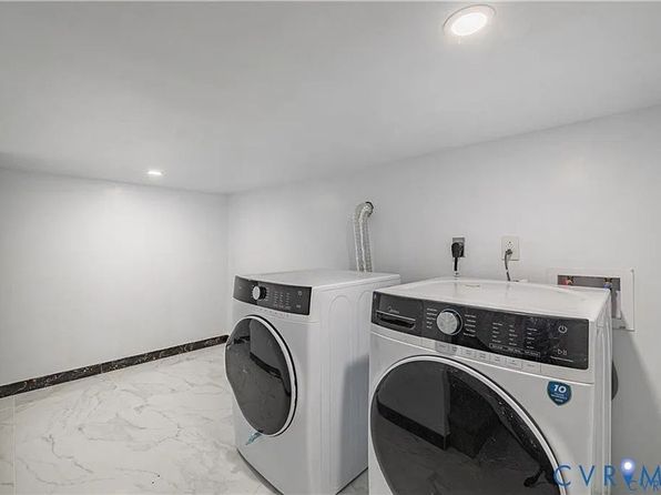 504 1/2 Saint James St Unit 1