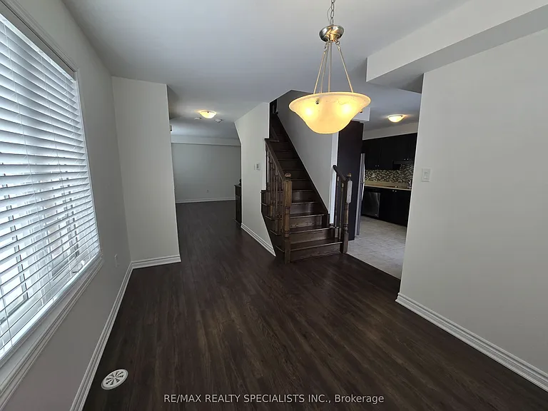 261 Casson Point — Photo 7