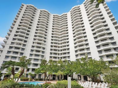 3300 NE 192nd St APT 604, Aventura, FL, 33180