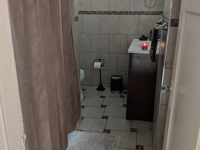 7445 McClure Ave — Photo 2