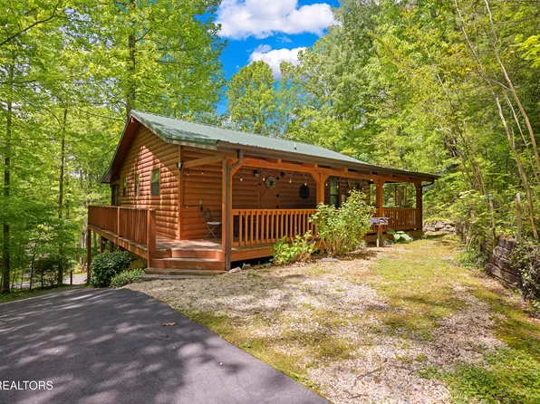 951 Emilyville Way, Cosby, TN 37722