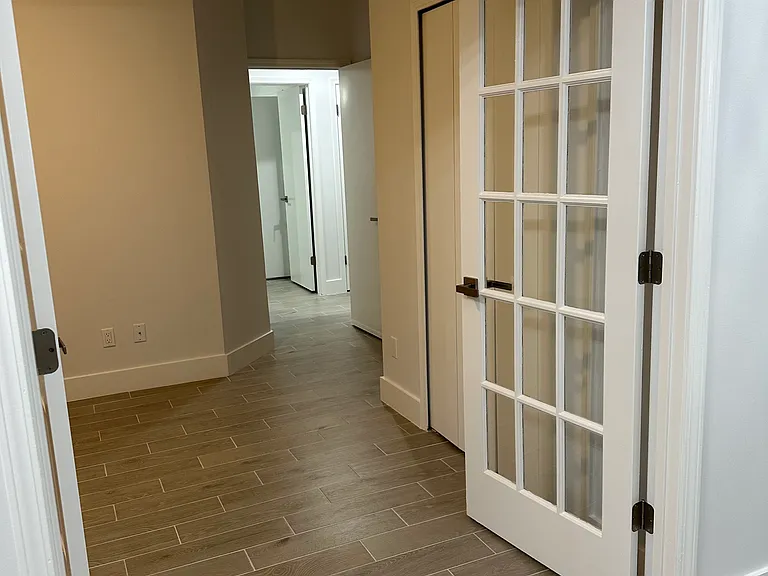 4837 Victoria Chase Ct — Photo 9