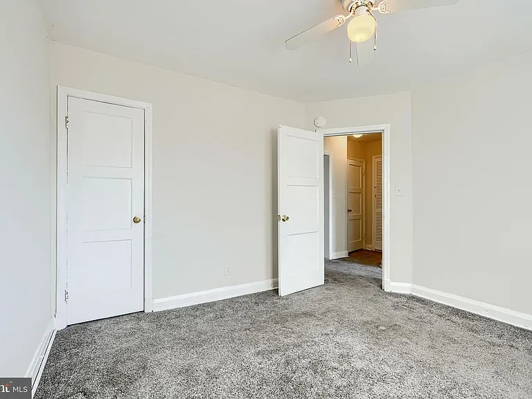 5626 Midwood Ave #2 — Photo 4