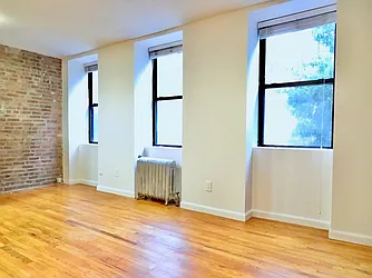 Rented by Aryeh Realty