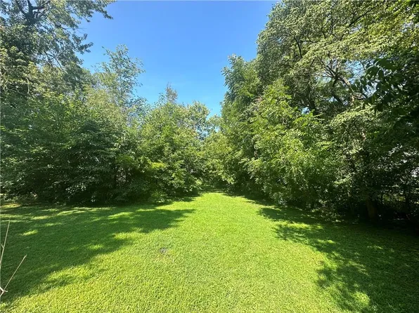 490 Carpenter St, Osborn, MO 64474