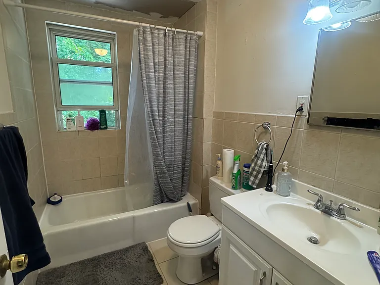 106 Thurston St #10 — Photo 3