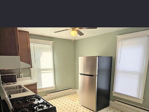 4th image of 1811 S 16th St #2