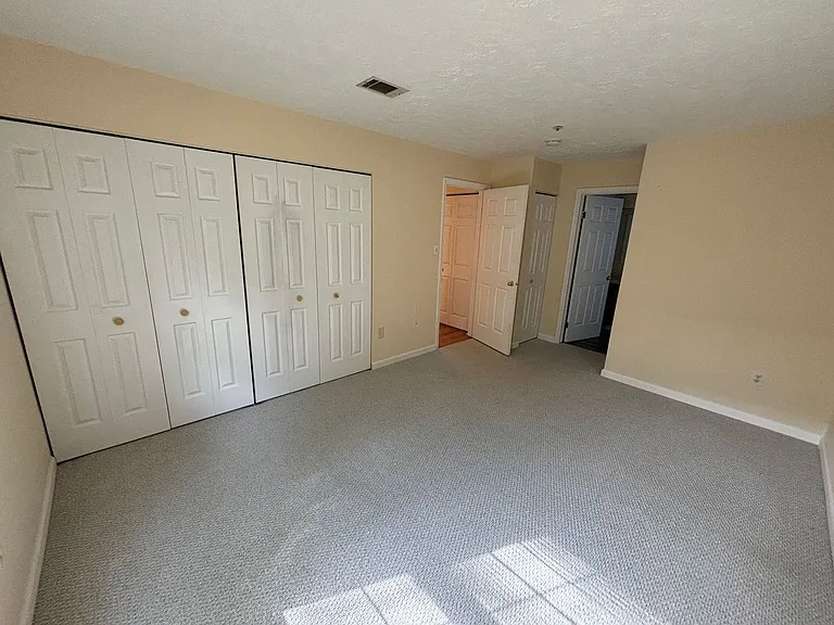 12220 Eagles Nest Ct #F — Photo 11