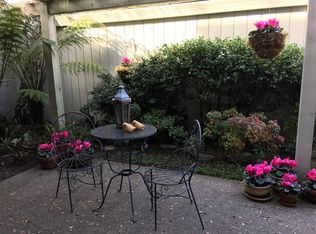 1334 Commons Dr, Sacramento, CA 95825