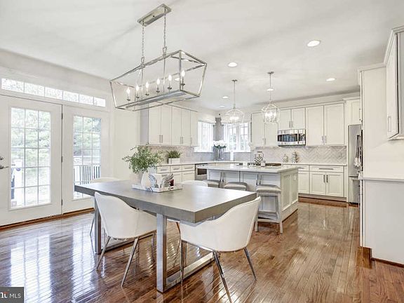 2nd image of 21402 Fairhunt Dr
