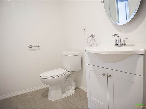 5th image of 3539 Fairmount Ave