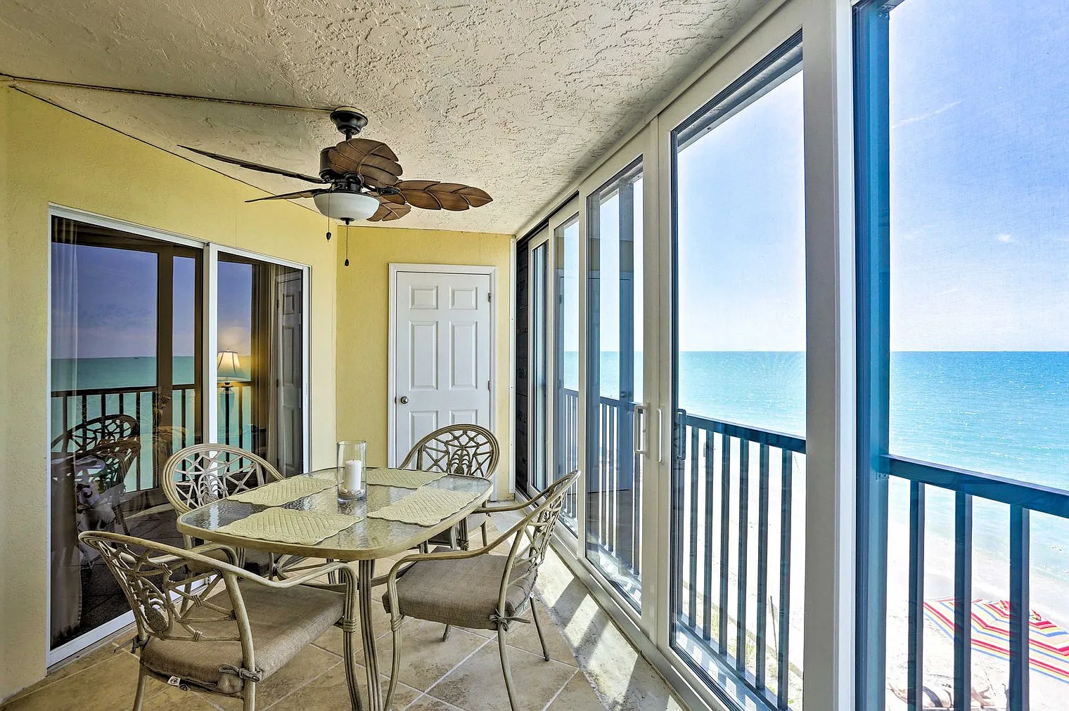 2 bed, 2.0 bath, 1140 sqft, $7,850 — Photo 3