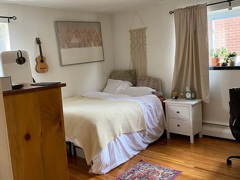 239 Kelton St #22 — Photo 7