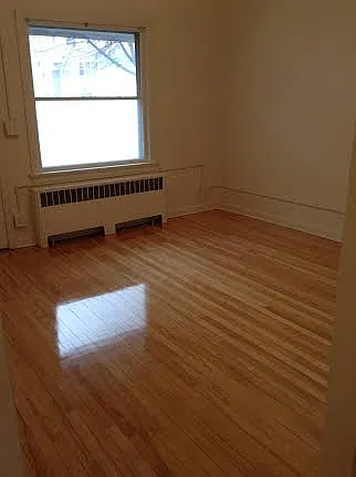 34 Grant St — Photo 2