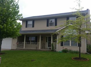 408 Sherwood Dr, Saint Joseph, IL