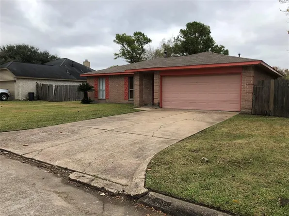 11519 Poplarwood Dr, Houston, TX 77089