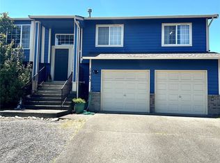 17012 114th Avenue Ct E, Puyallup, WA