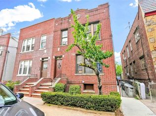 6058 60th Rd, Maspeth, NY 11378