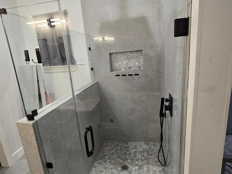 724 Ramsey Ave — Photo 23