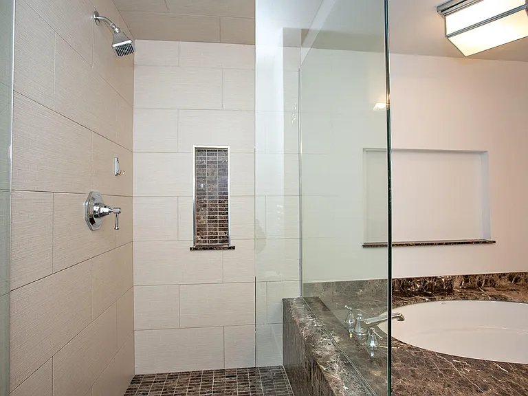 26387 Dundee Rd — Photo 48