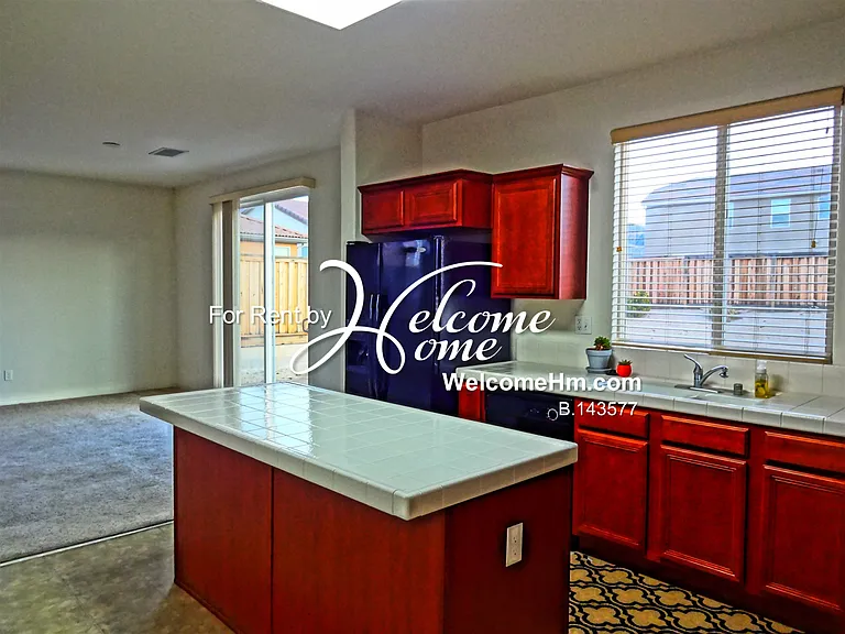 360 Bulluno Dr — Photo 4