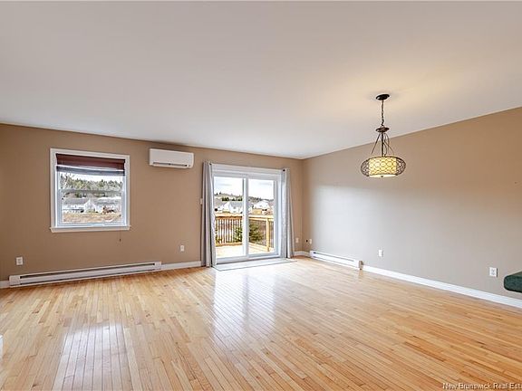 5th image of 295 Boars Head Rd