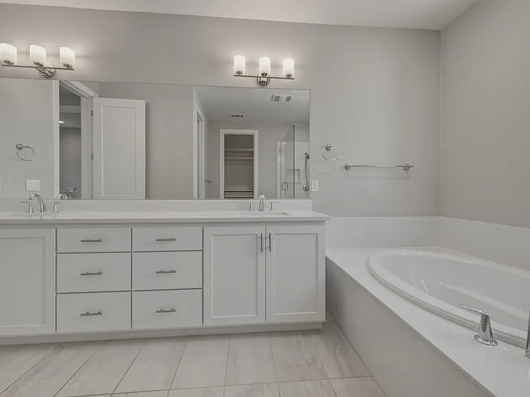 1230 Mateo Miller Cir — Photo 54