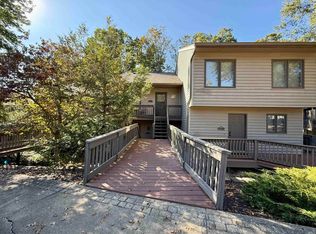 1849 E Waters Edge Dr #100, Bloomington, IN 47401