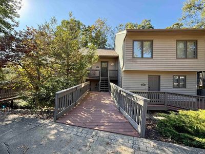 1849 E Waters Edge Dr #100, Bloomington, IN, 47401