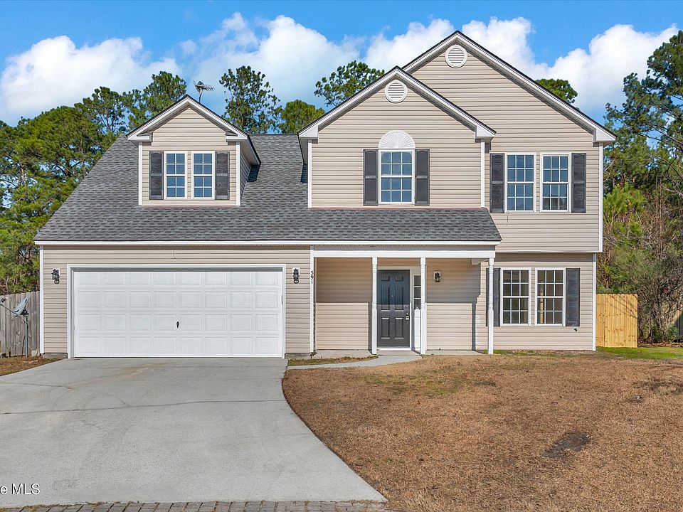 1st image of 591 Windsor Drive SE