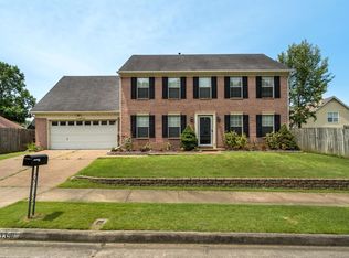 1391 Milestone Dr, Collierville, TN 38017
