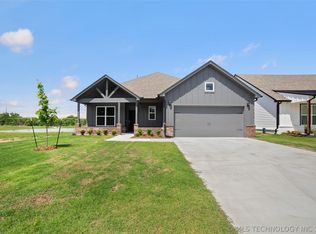 4608 W Union St, Broken Arrow, OK 74011