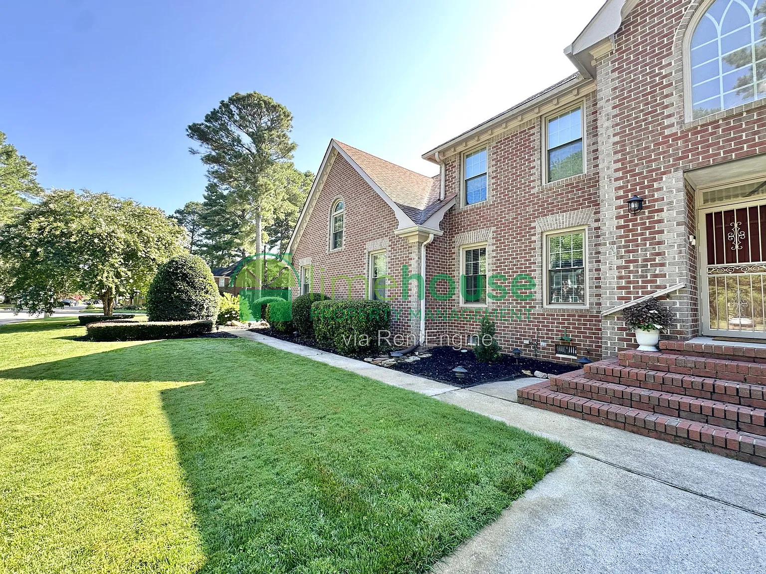 5 bed, 4.0 bath, 3952 sqft, $4,800 — Photo 3