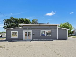 685 E Front St, Logan, OH 43138