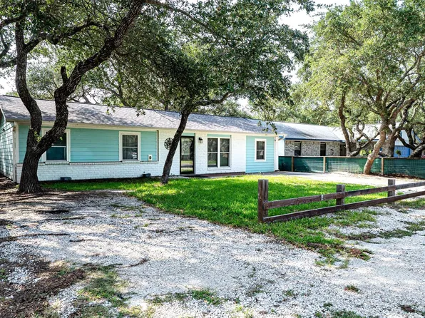 205 Winding Way, Rockport, TX 78382