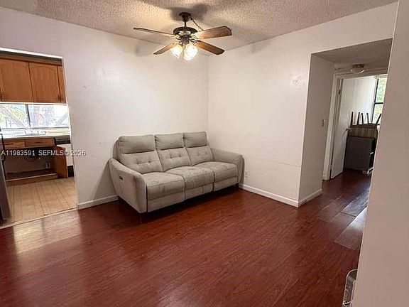 4th image of 16909 N Bay Rd APT 211