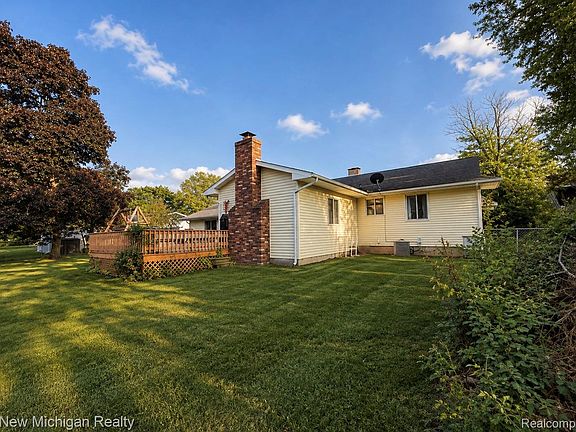 4th image of 7524 Reid Rd