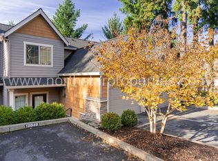 12844 Boones Ferry Rd, Lake Oswego, OR 97035