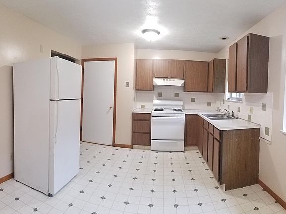 4th image of 1154-56 Inglewood Dr