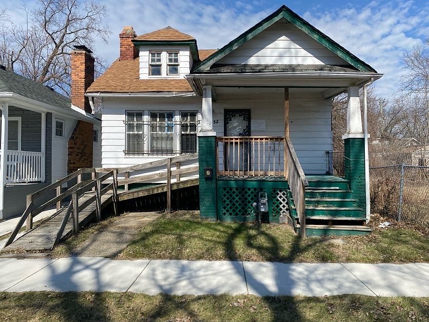 1st image of 1952 Louise Ave