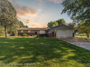 7455 W Maple Rapids Rd, Saint Johns, MI 48879
