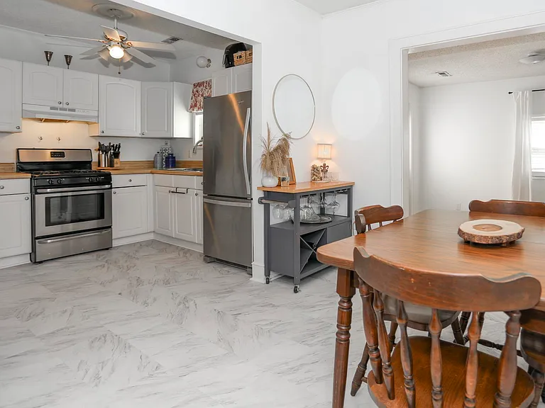 107 Brookdale Ave — Photo 6