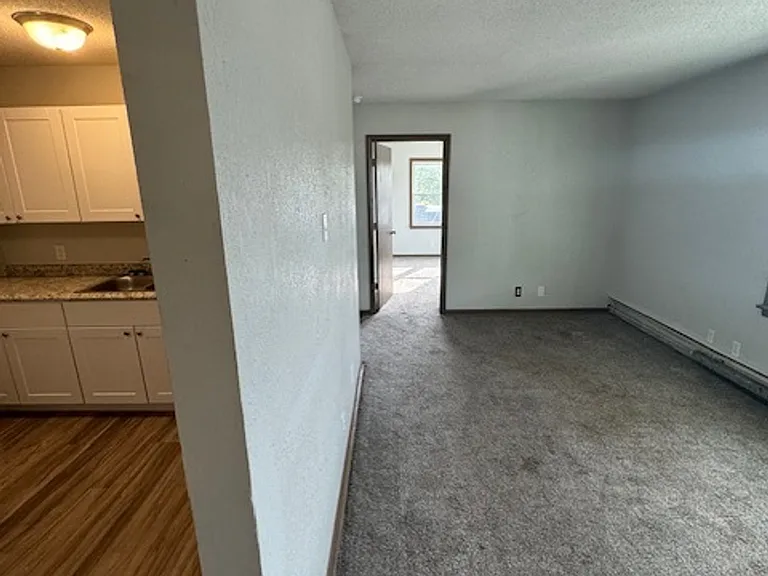 2519 Clarkson Ave — Photo 31